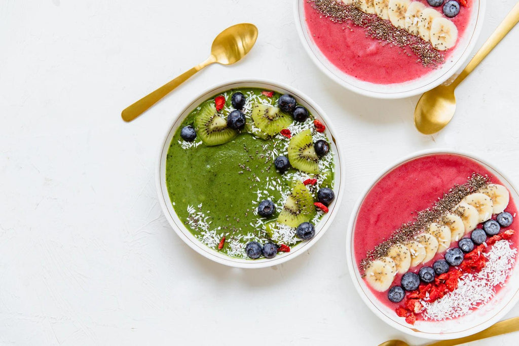 Smoothie Bowls with Palm Desert Bowls